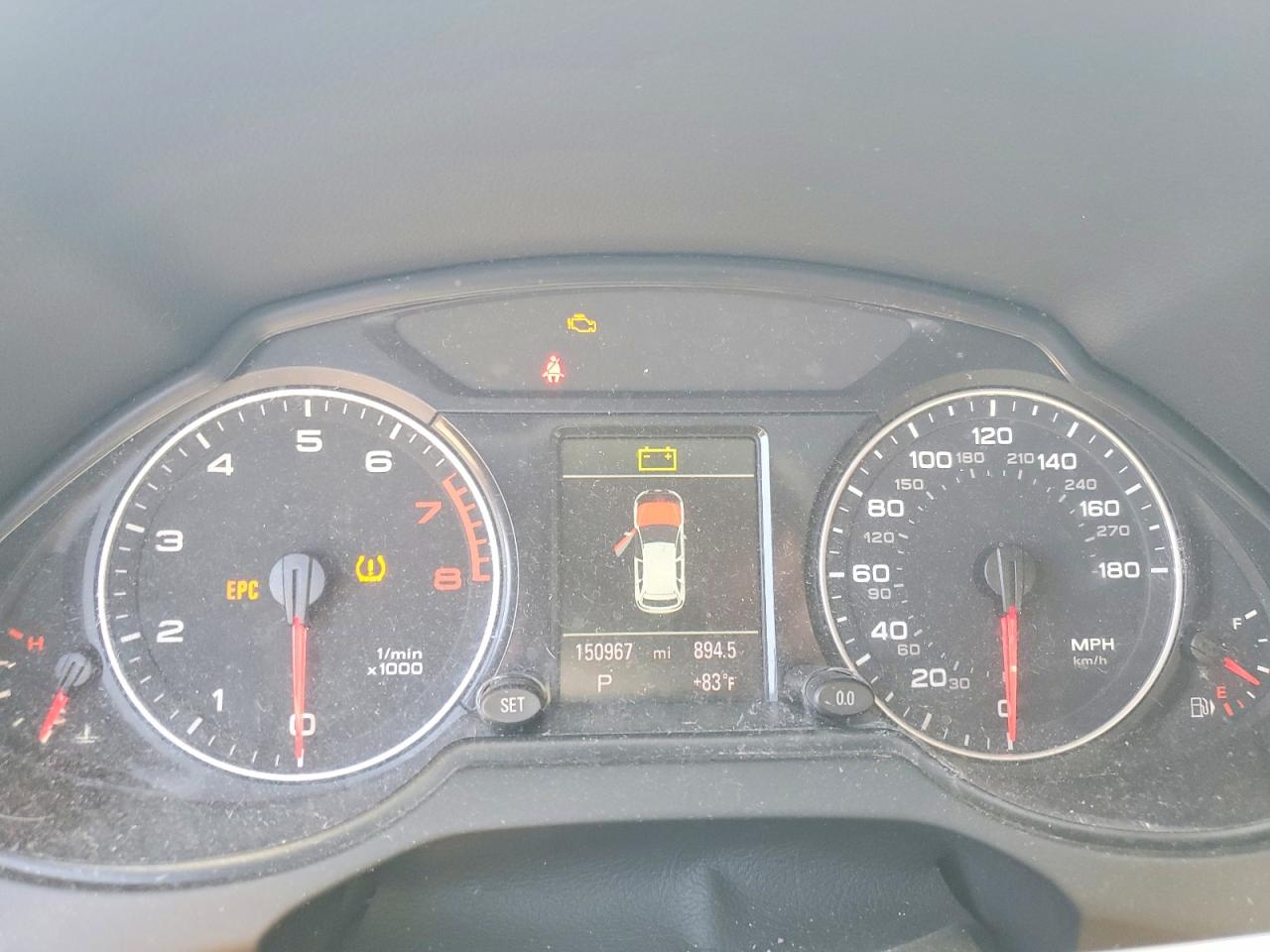 AUDI Q5 2011 — 10