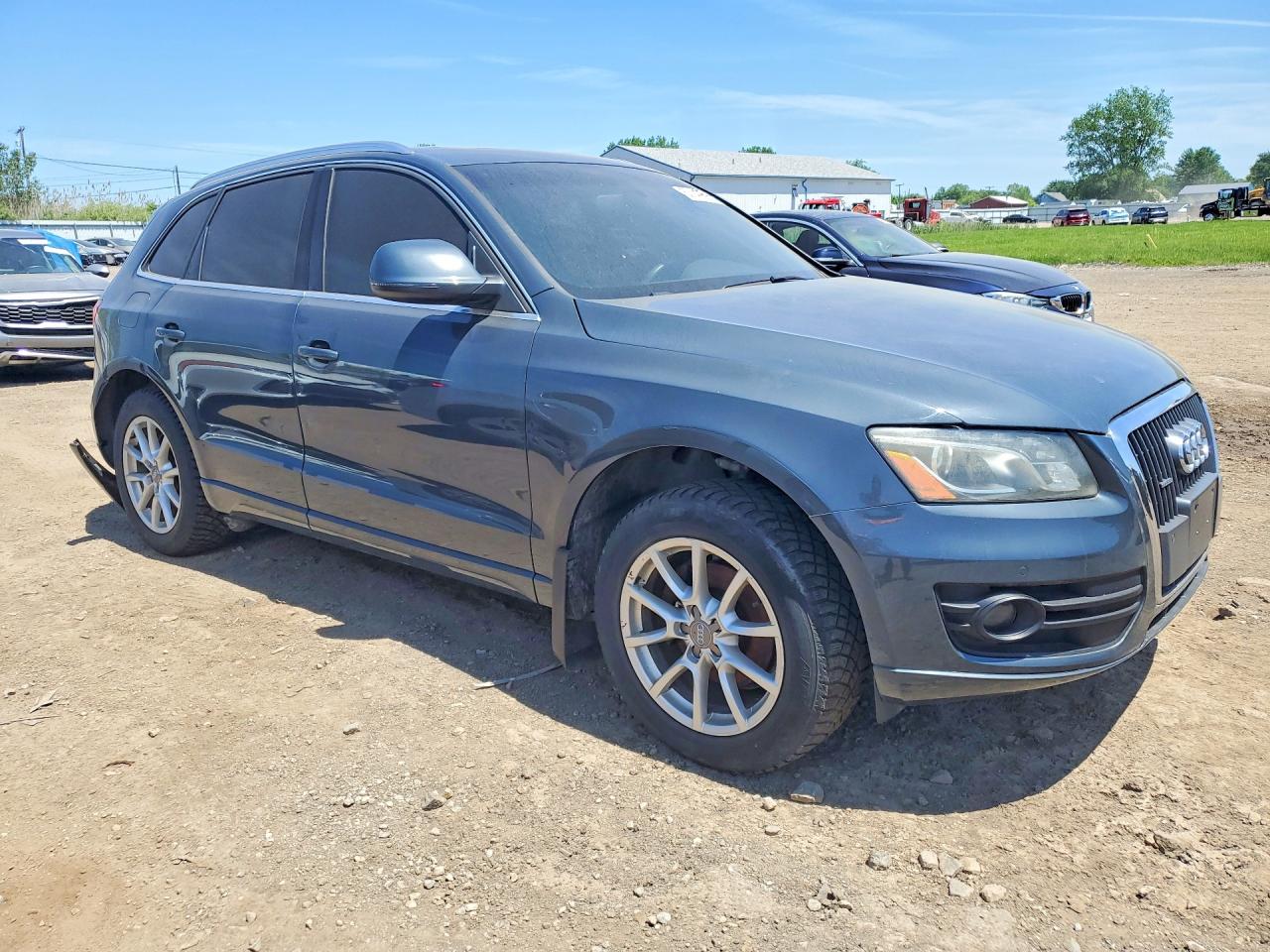 AUDI Q5 2011 — 5