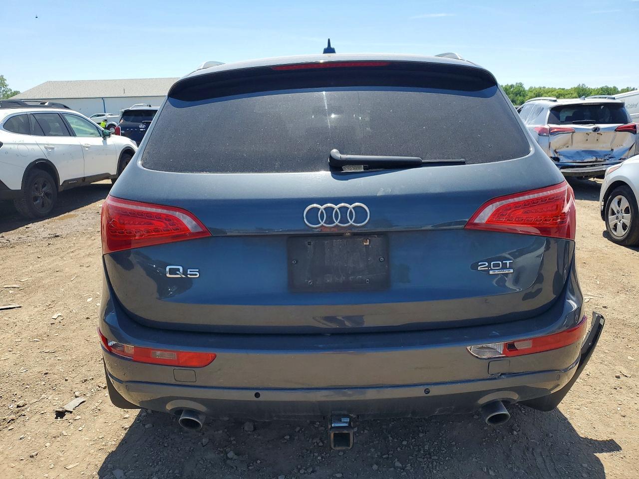 AUDI Q5 2011 — 7