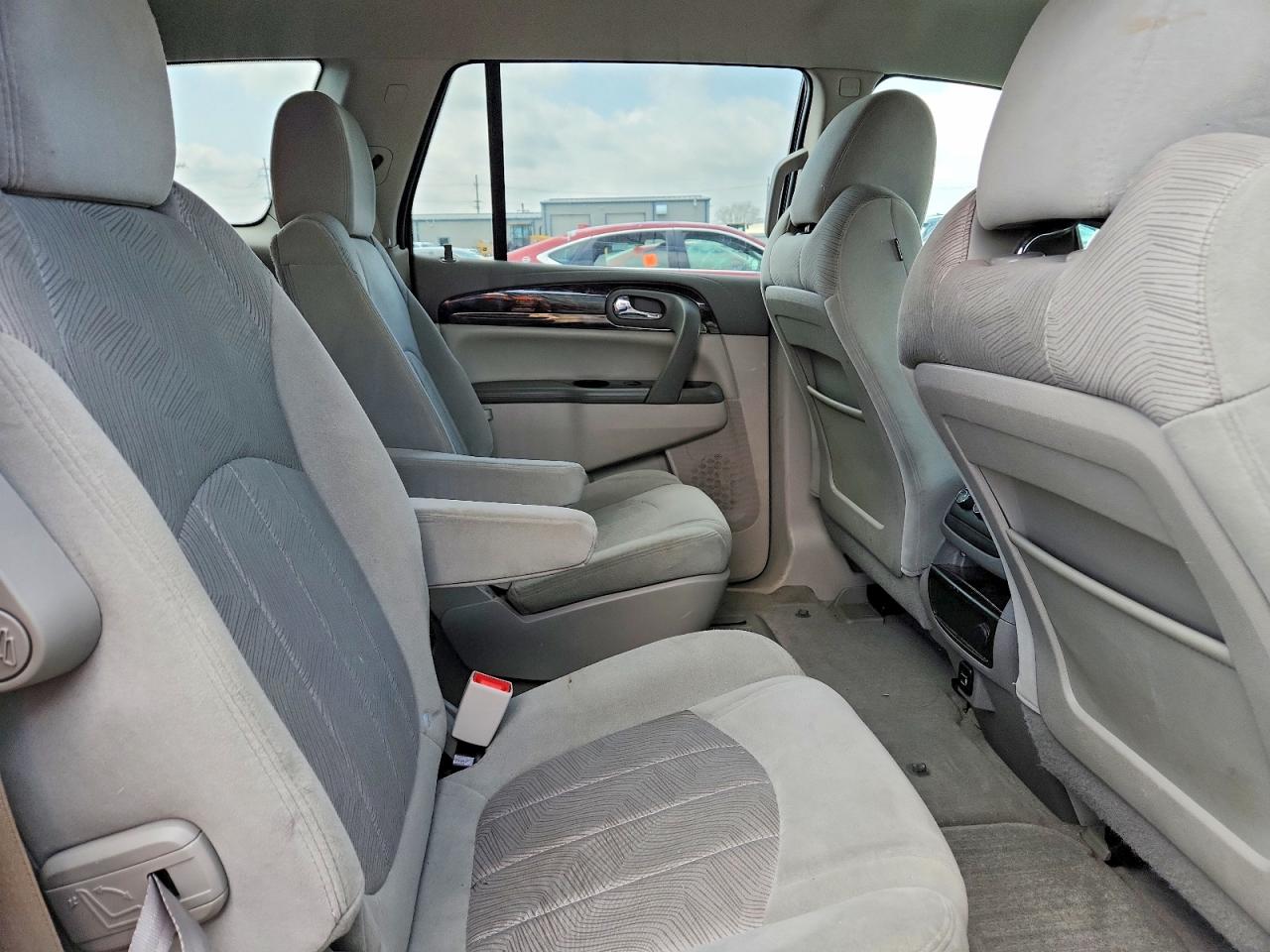 BUICK ENCLAVE 2017 — 12