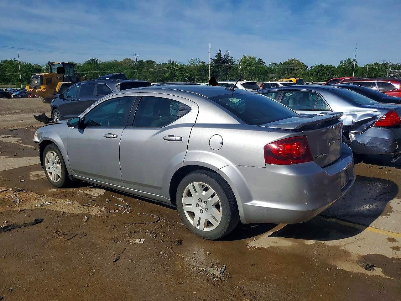 DODGE AVENGER 2014 — 3