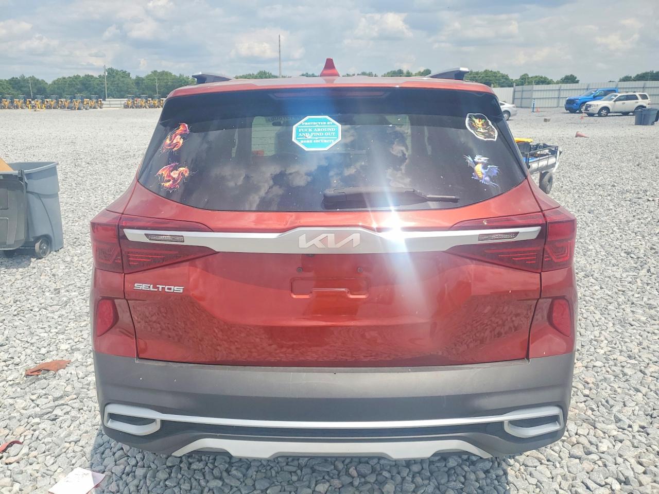 KIA SELTOS 2023 — 7