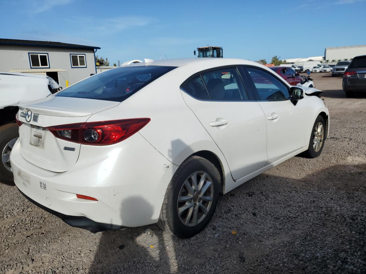 MAZDA 3 2016 — 4