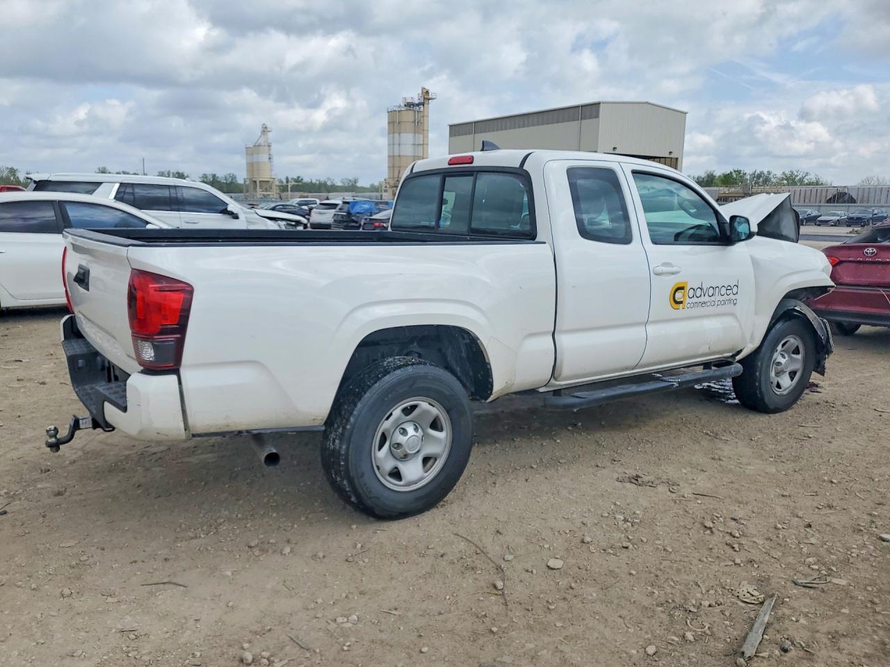 TOYOTA TACOMA 2018 — 4