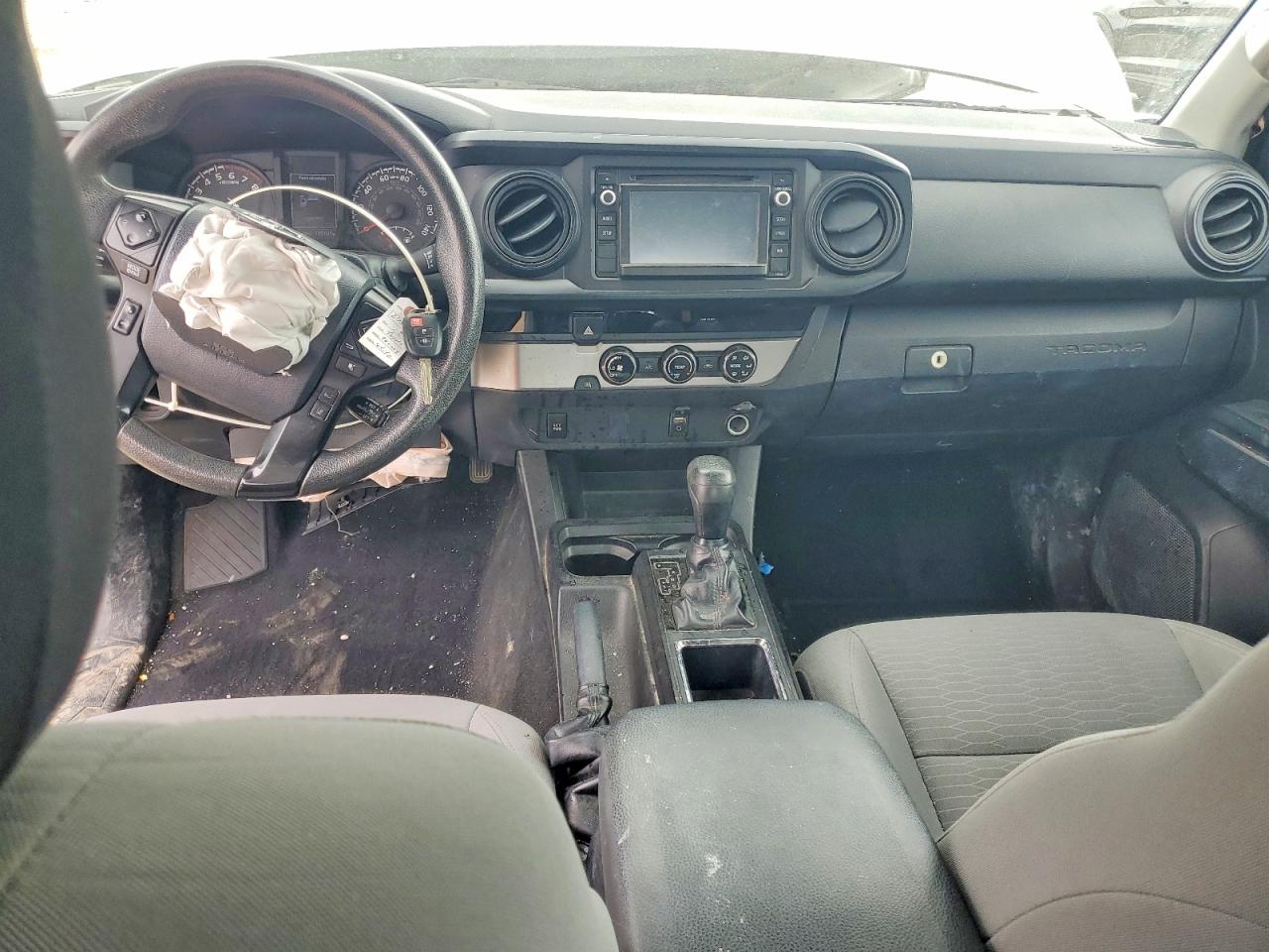TOYOTA TACOMA 2018 — 9