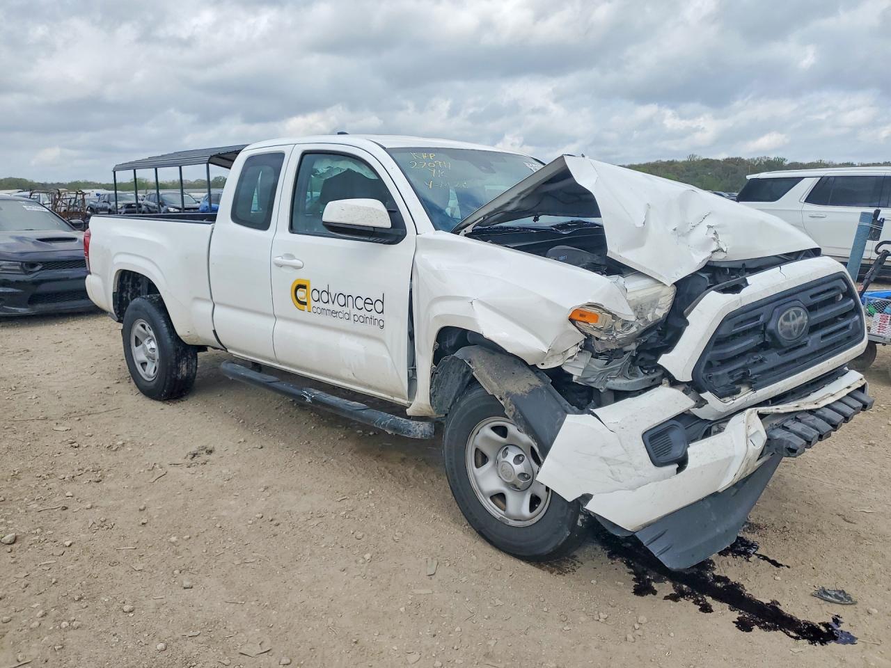 TOYOTA TACOMA 2018 — 5
