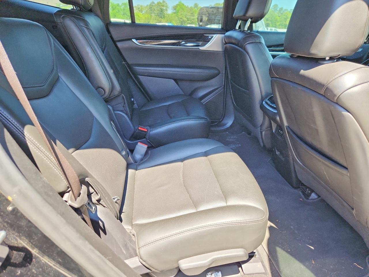 CADILLAC XT6 2021 — 12