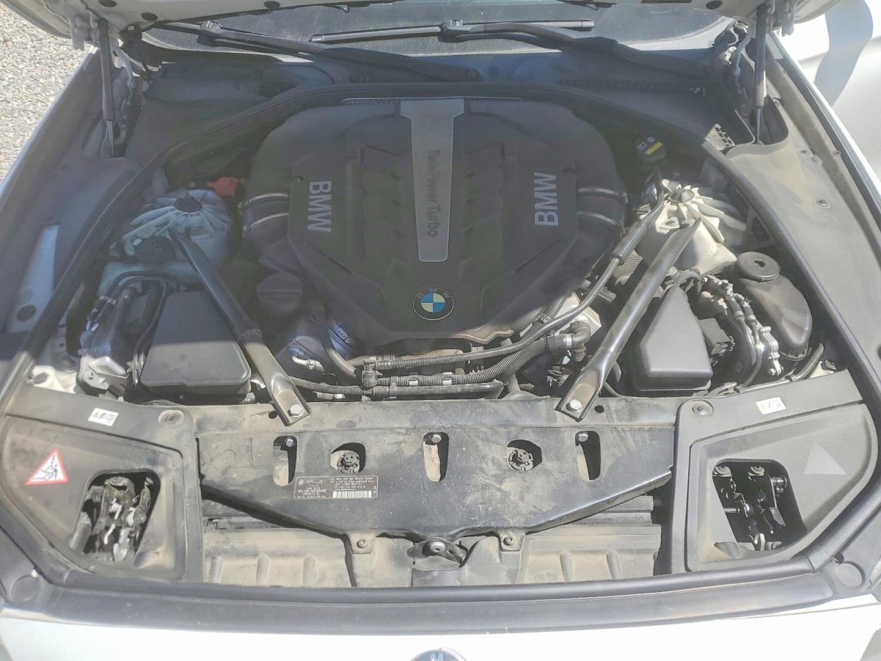 BMW 550 2015 — 12