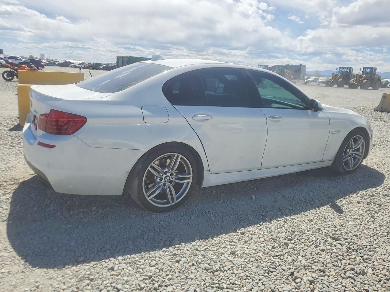 BMW 550 2015 — 4