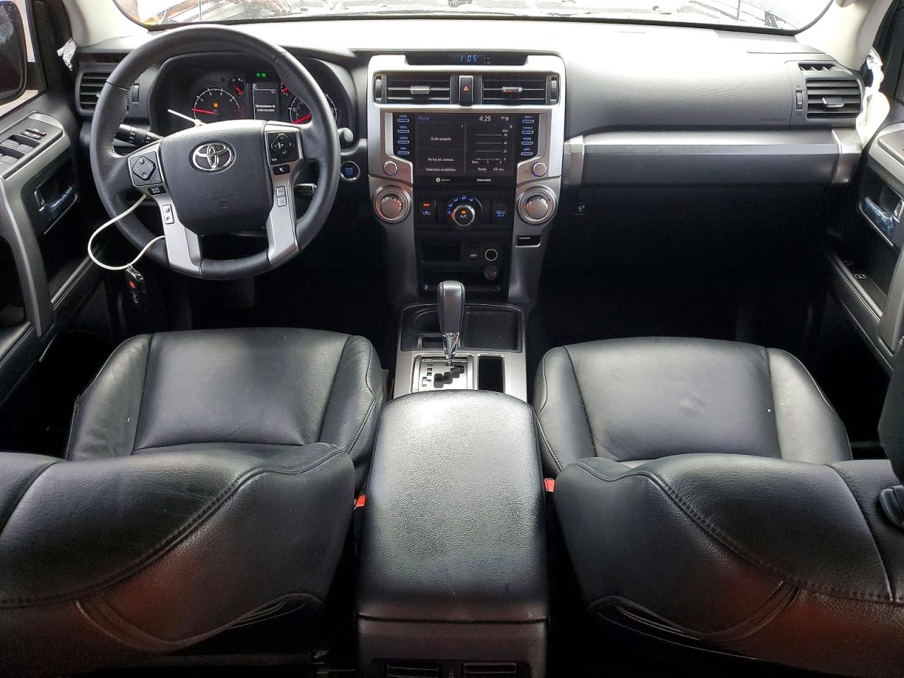 TOYOTA 4RUNNER 2024 — 9
