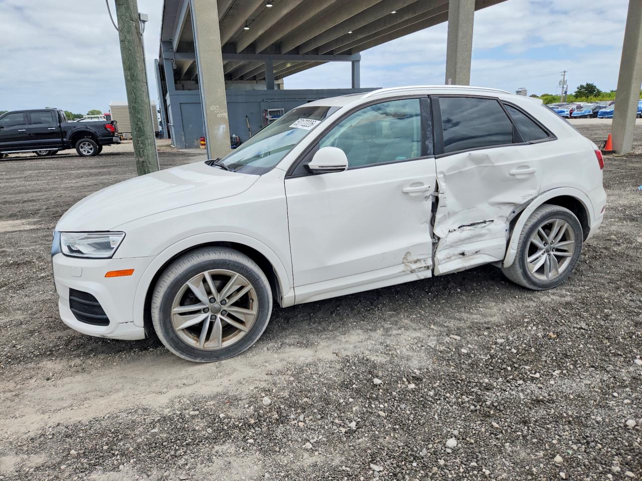 2017 AUDI Q3 PREMIUM