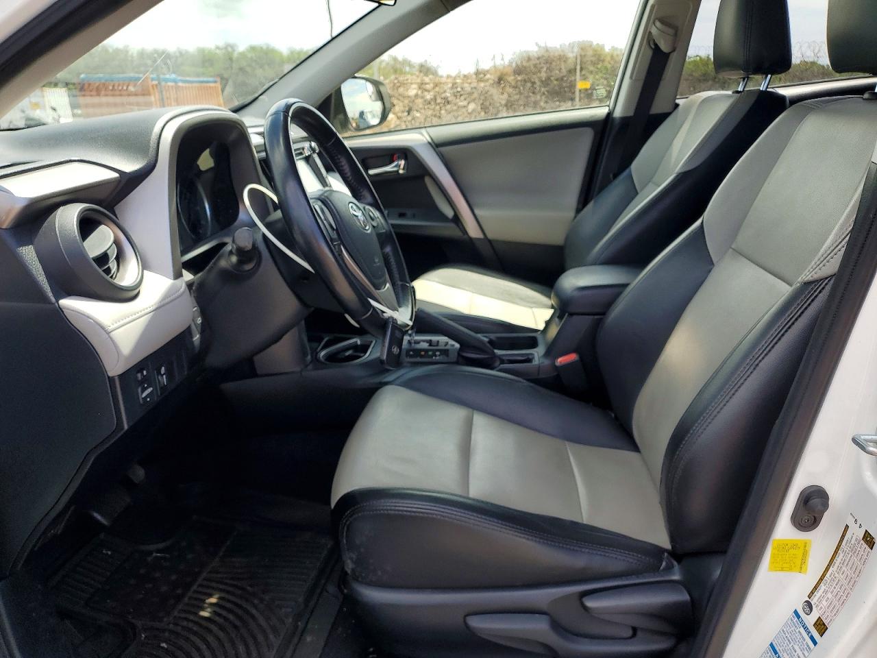 TOYOTA RAV4 HV 2016 — 8