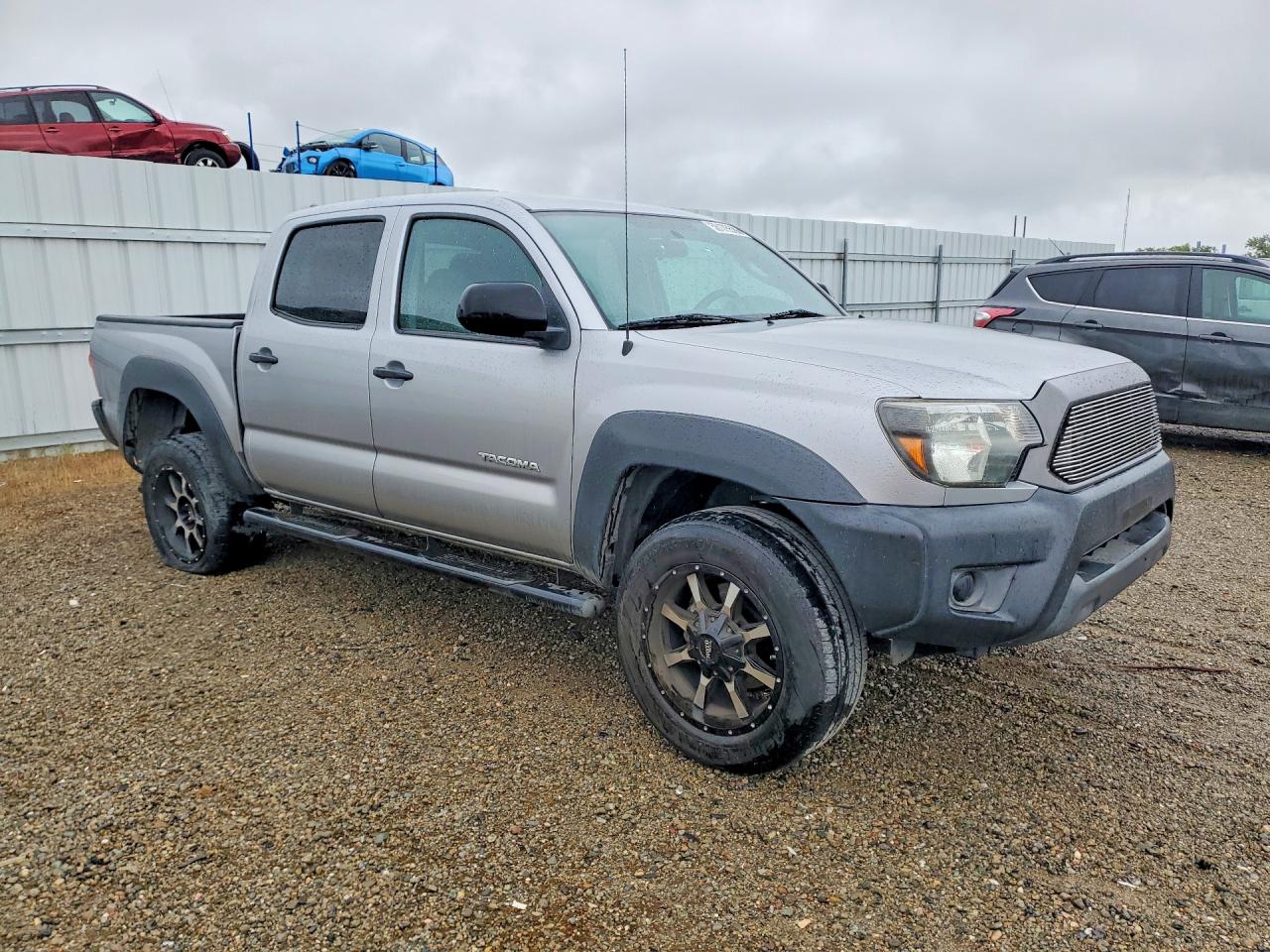 TOYOTA TACOMA 2015 — 5