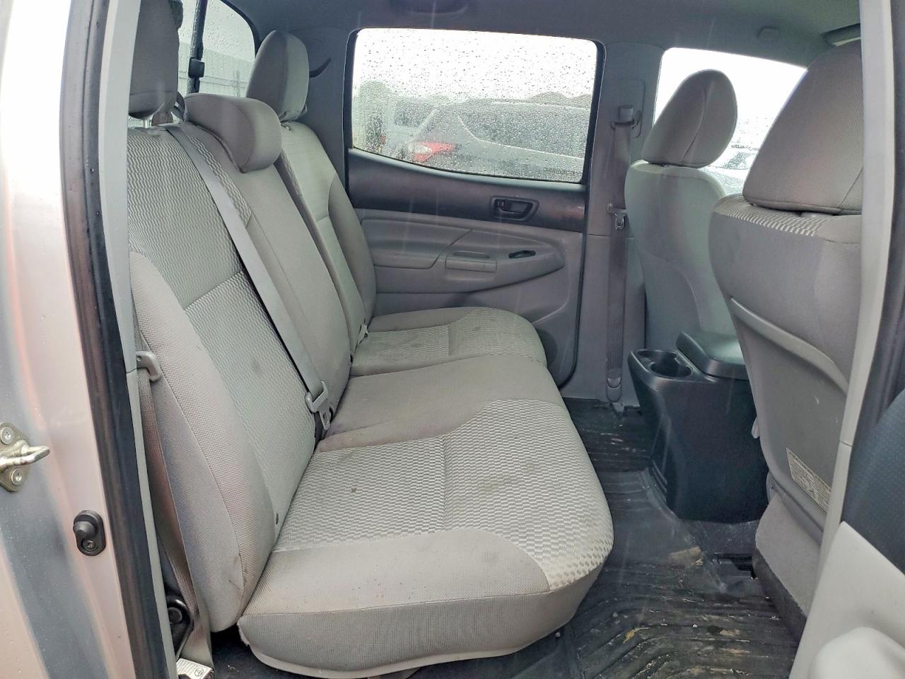 TOYOTA TACOMA 2015 — 11