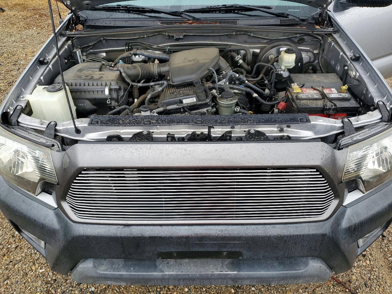 TOYOTA TACOMA 2015 — 12