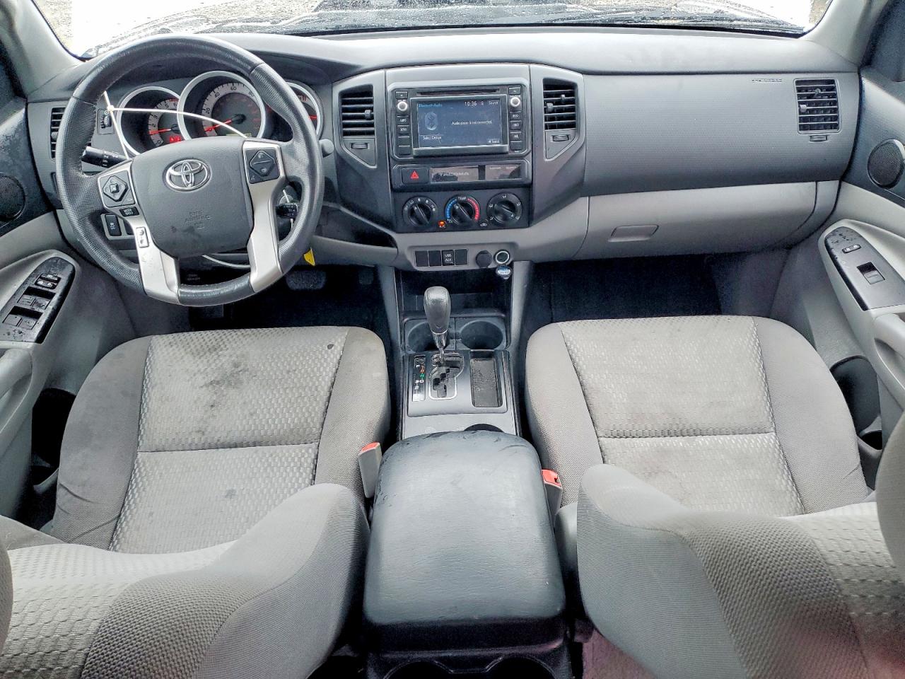 TOYOTA TACOMA 2015 — 9