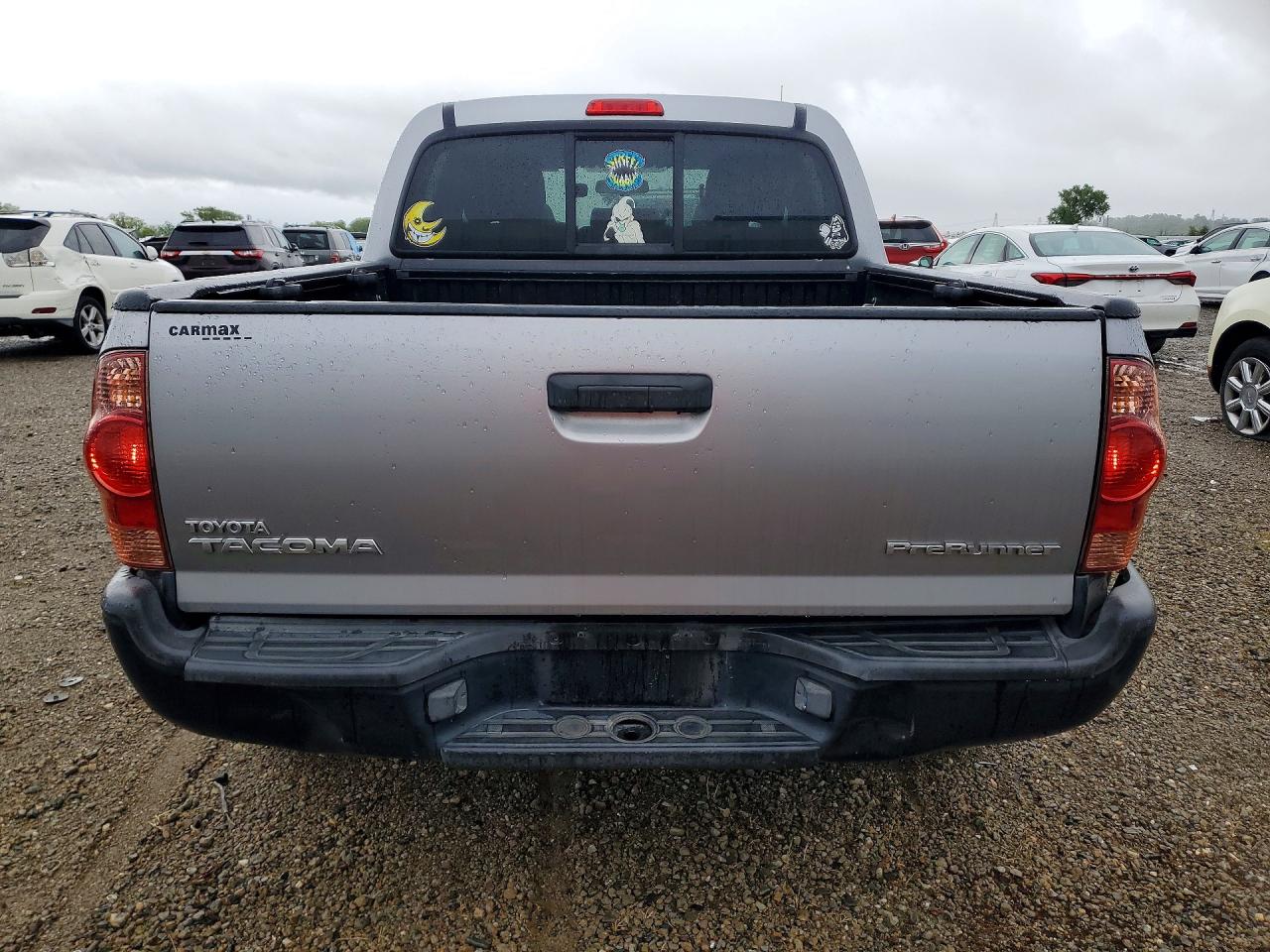 TOYOTA TACOMA 2015 — 7