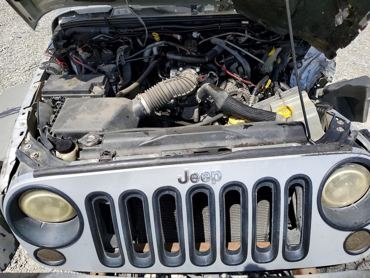 JEEP WRANGLER 2007 — 12