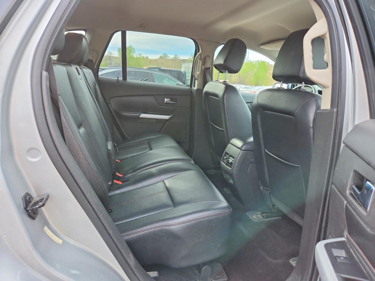FORD EDGE 2012 — 12