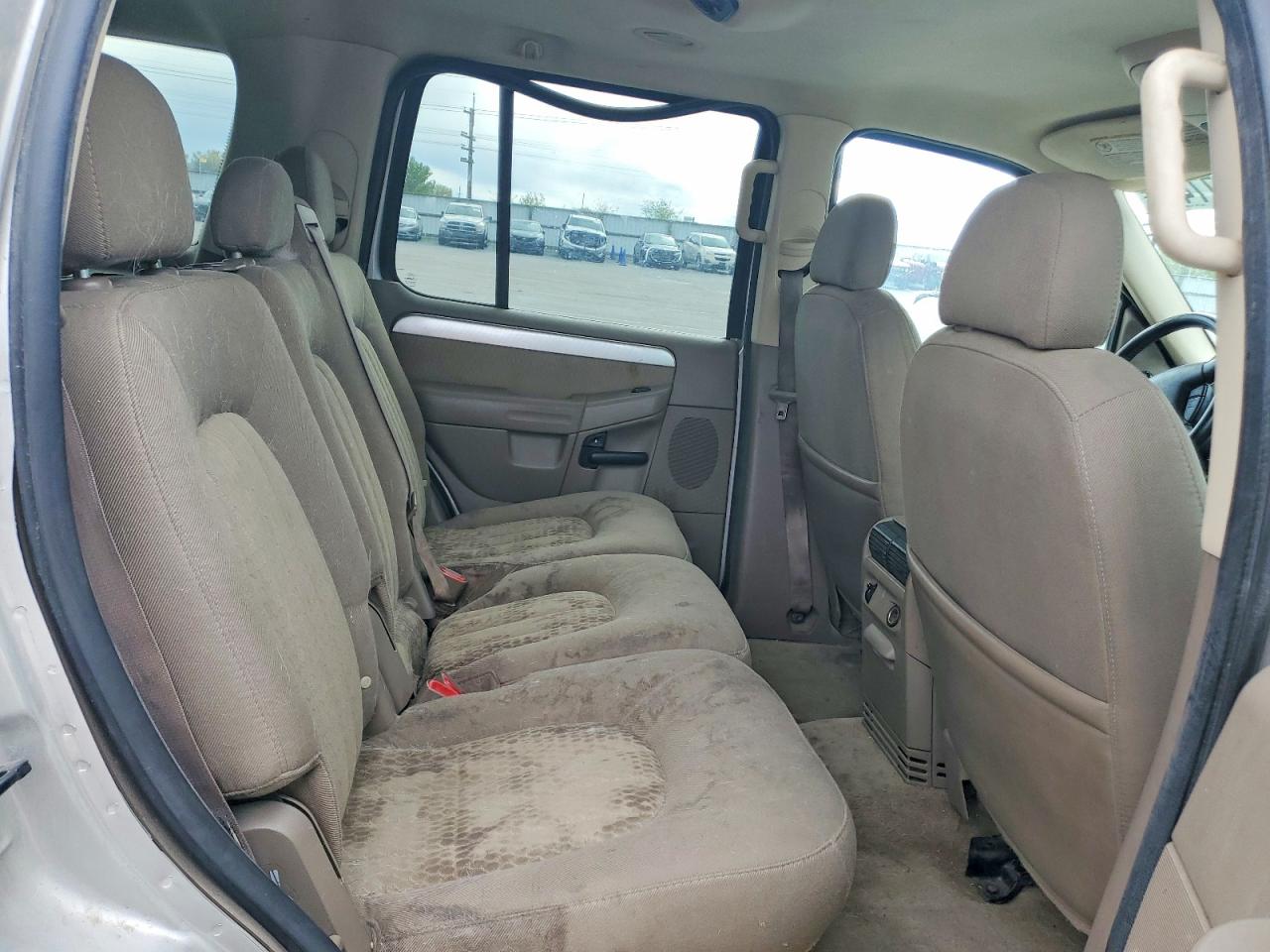 MERCURY MOUNTAINEER 2003 — 12