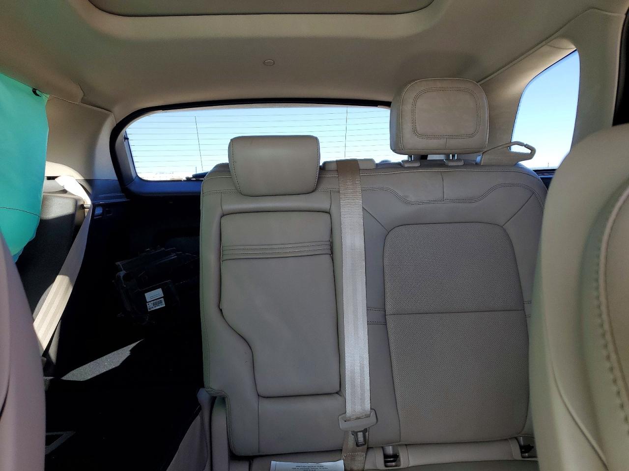 LINCOLN CORSAIR 2022 — 11