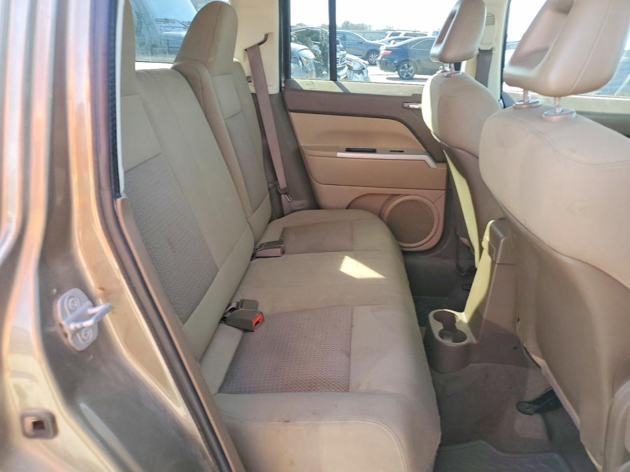 JEEP PATRIOT 2008 — 11
