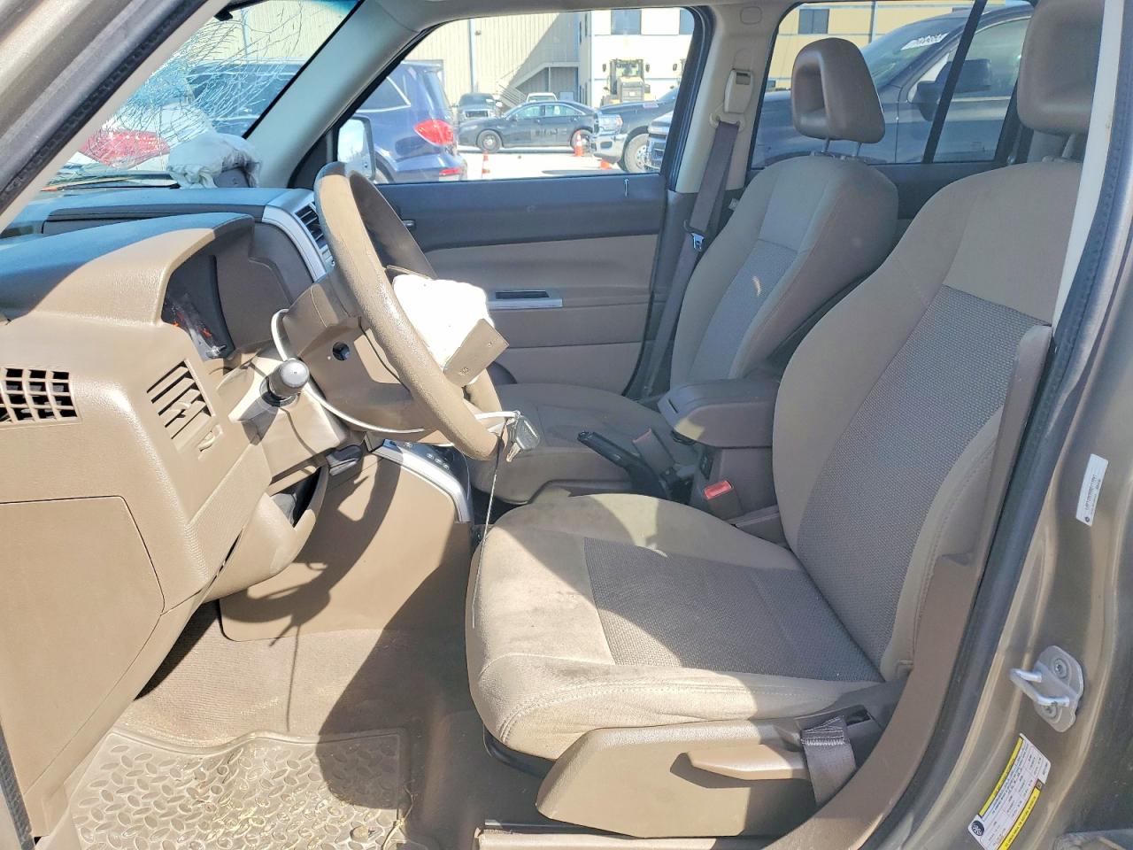 JEEP PATRIOT 2008 — 8