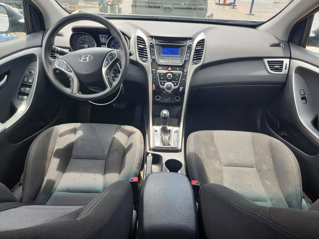 HYUNDAI ELANTRA GT 2017 — 9