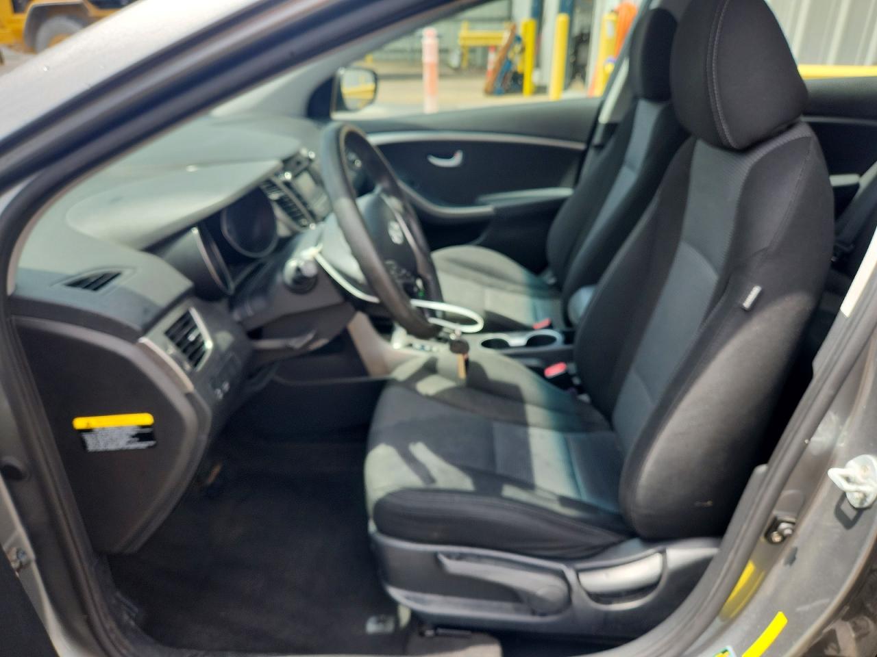 HYUNDAI ELANTRA GT 2017 — 8