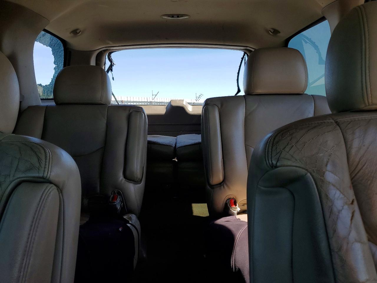 CHEVROLET TAHOE 2005 — 11