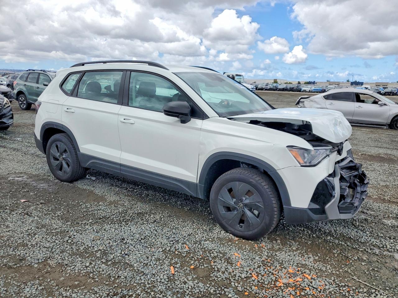 2025 VOLKSWAGEN TAOS S