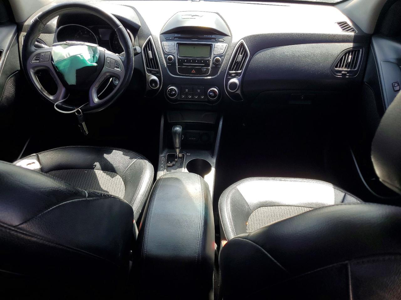 HYUNDAI TUCSON 2010 — 9