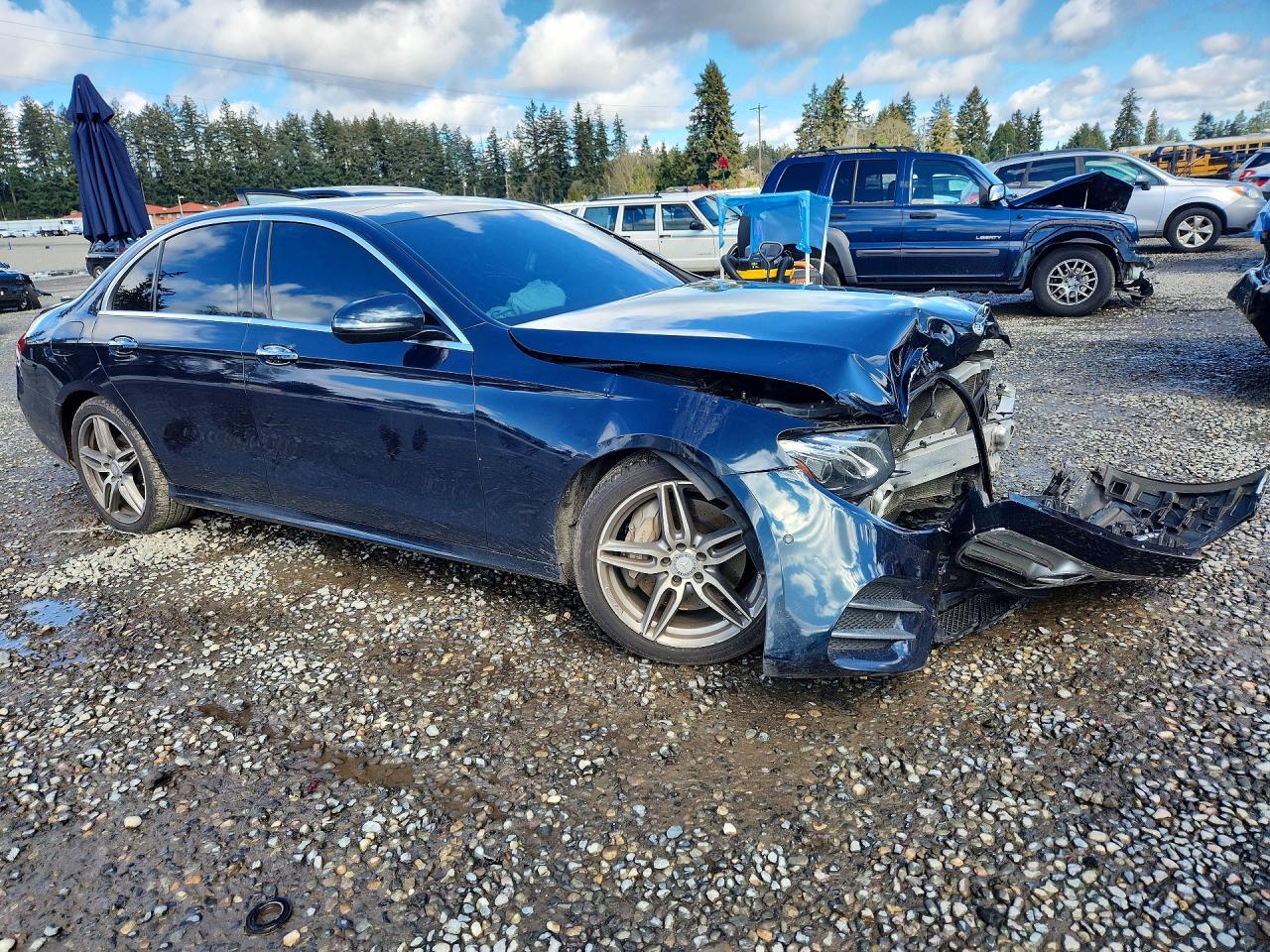 MERCEDES-BENZ E CLASS 2017 — 5