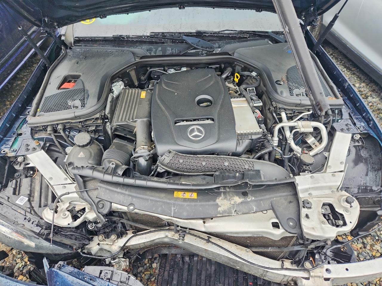 MERCEDES-BENZ E CLASS 2017 — 12