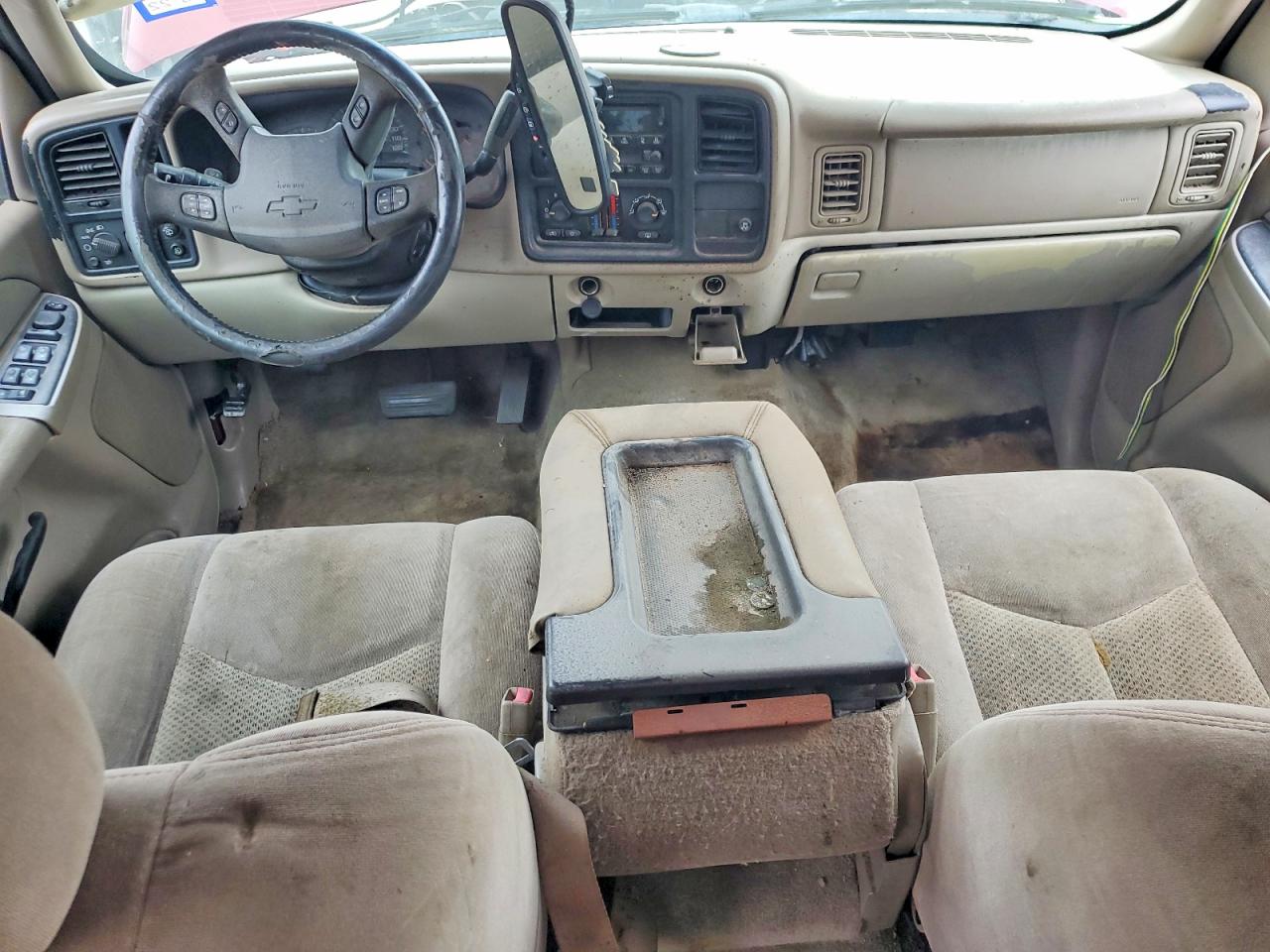 CHEVROLET SUBURBAN 2006 — 9