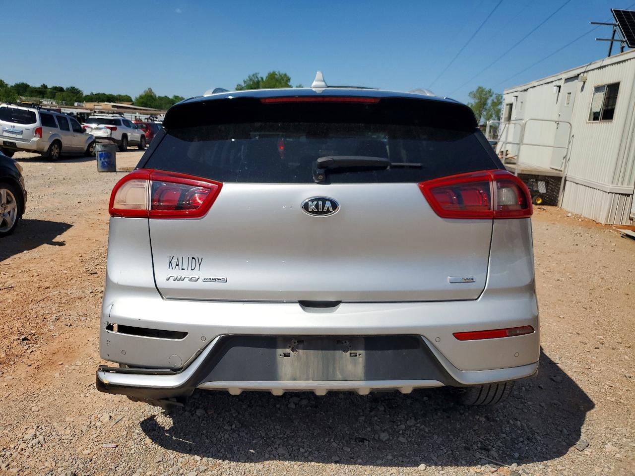 KIA NIRO 2017 — 7