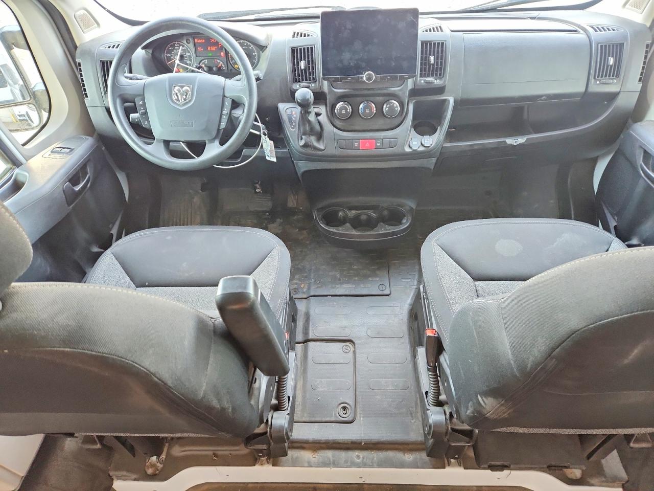 RAM PROMASTER 1500 2018 — 9