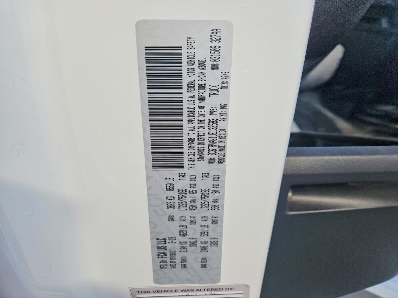 RAM PROMASTER 1500 2018 — 15