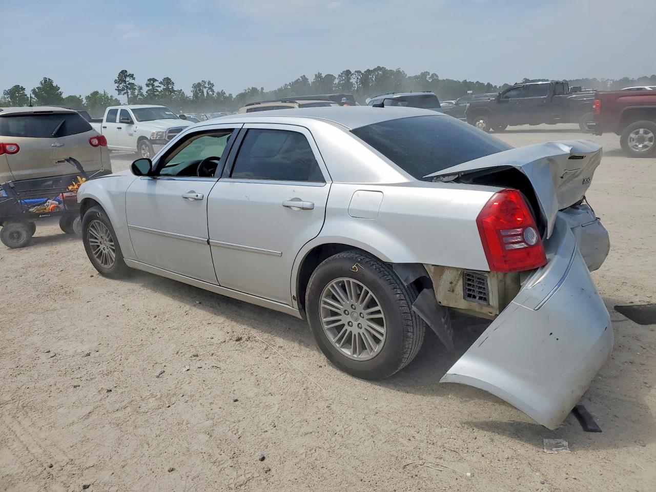 CHRYSLER 300 2008 — 3