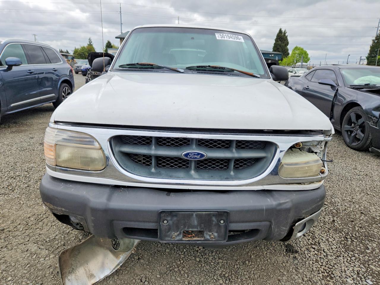 FORD EXPLORER 1999 — 6