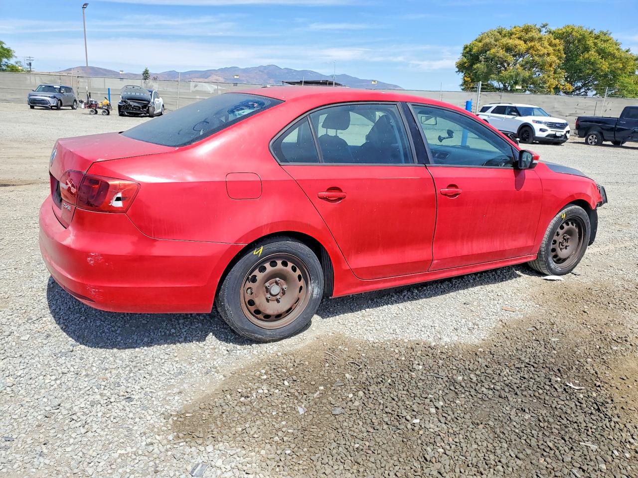 VOLKSWAGEN JETTA 2011 — 4