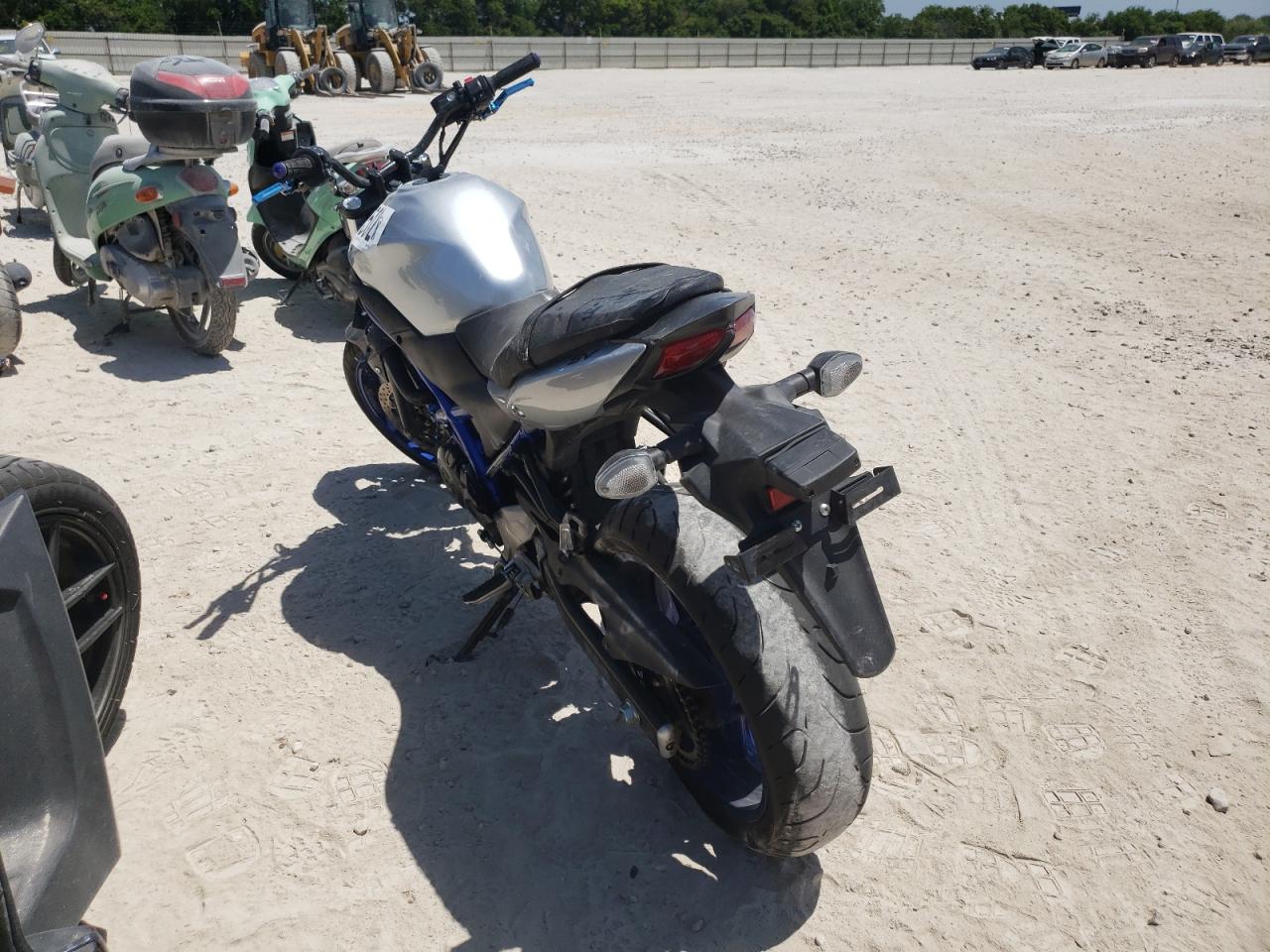 SUZUKI SV650 2020 — 3