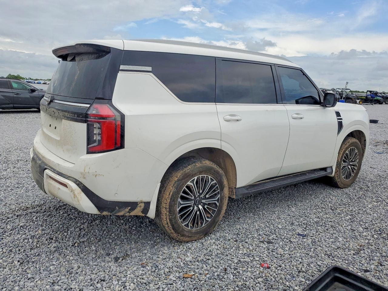 NISSAN ARMADA 2025 — 4