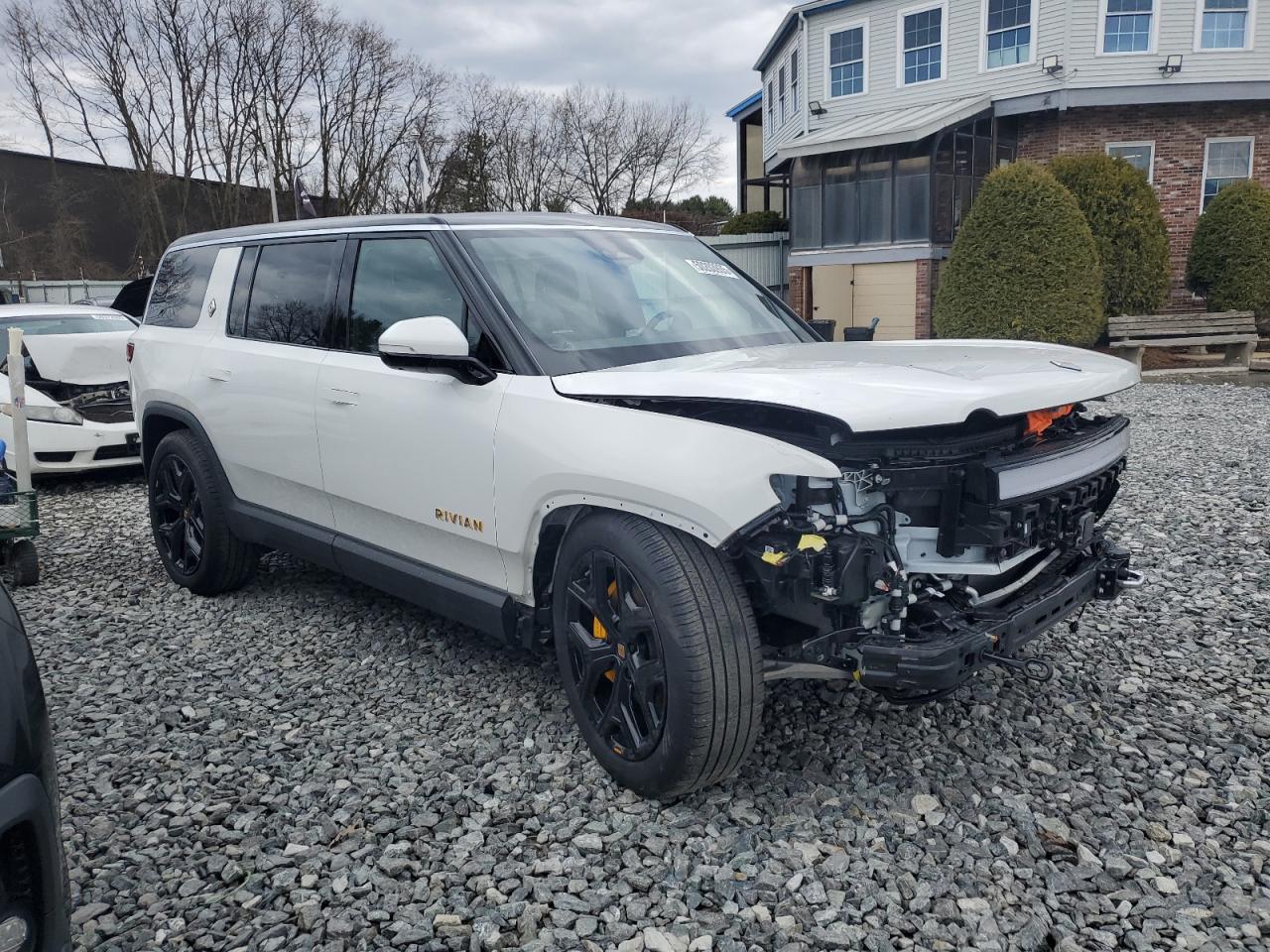 2023 RIVIAN R1S LAUNCH EDITION