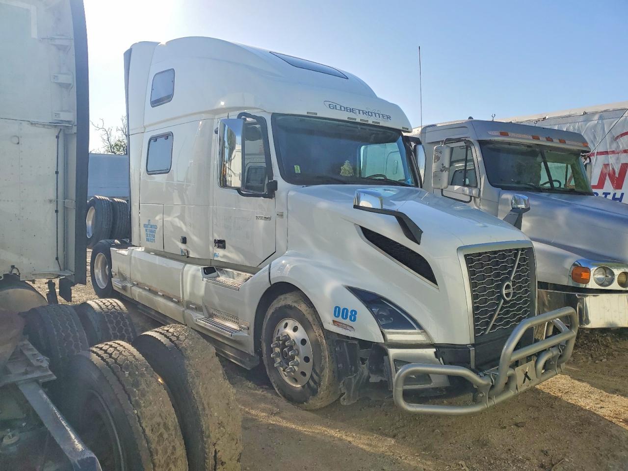 VOLVO VNL 2023 — 2