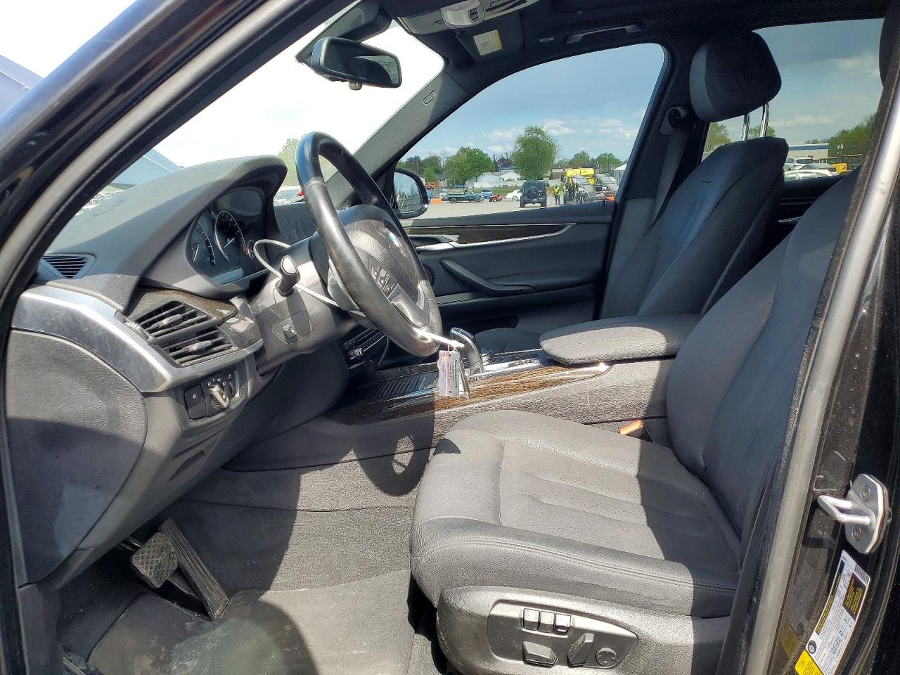 BMW X5 2018 — 8