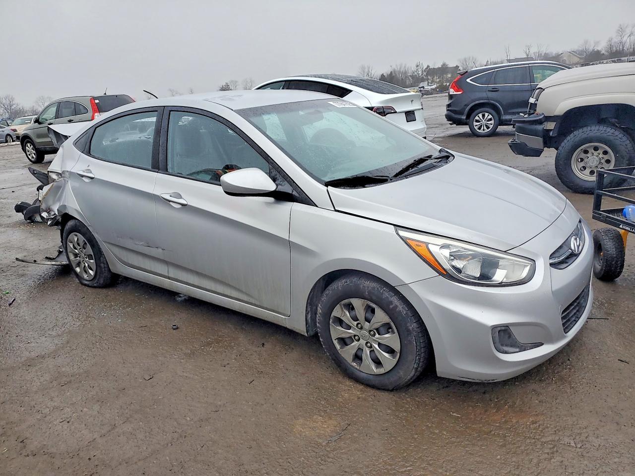 HYUNDAI ACCENT 2015 — 5