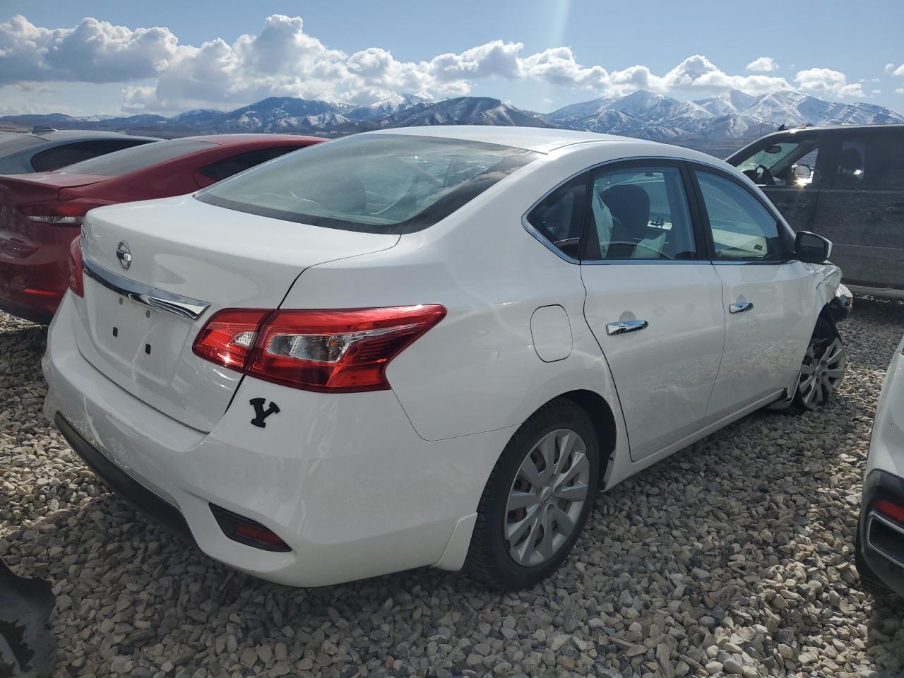 NISSAN SENTRA 2018 — 4