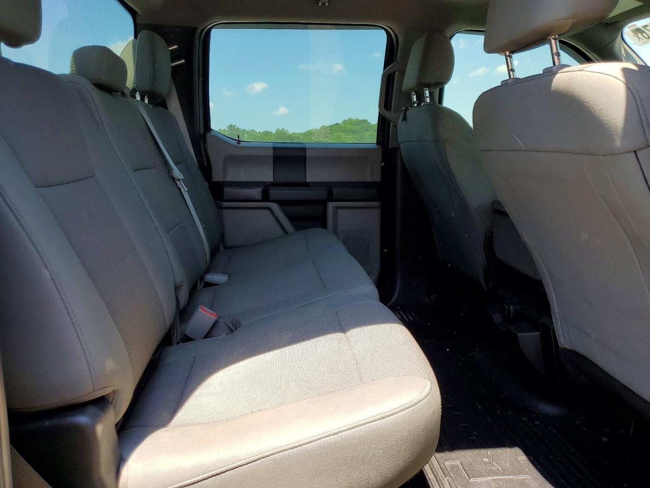 FORD F250 2017 — 11