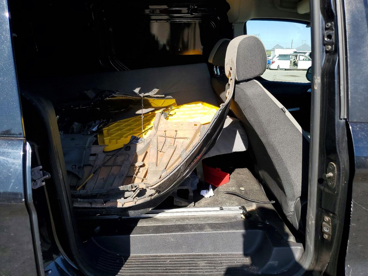 FORD TRANSIT CONNECT 2014 — 11